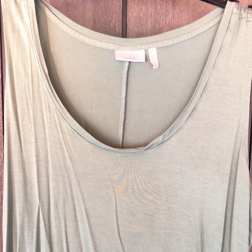 LOGO Layers Tank Top - Picture 3 of 9